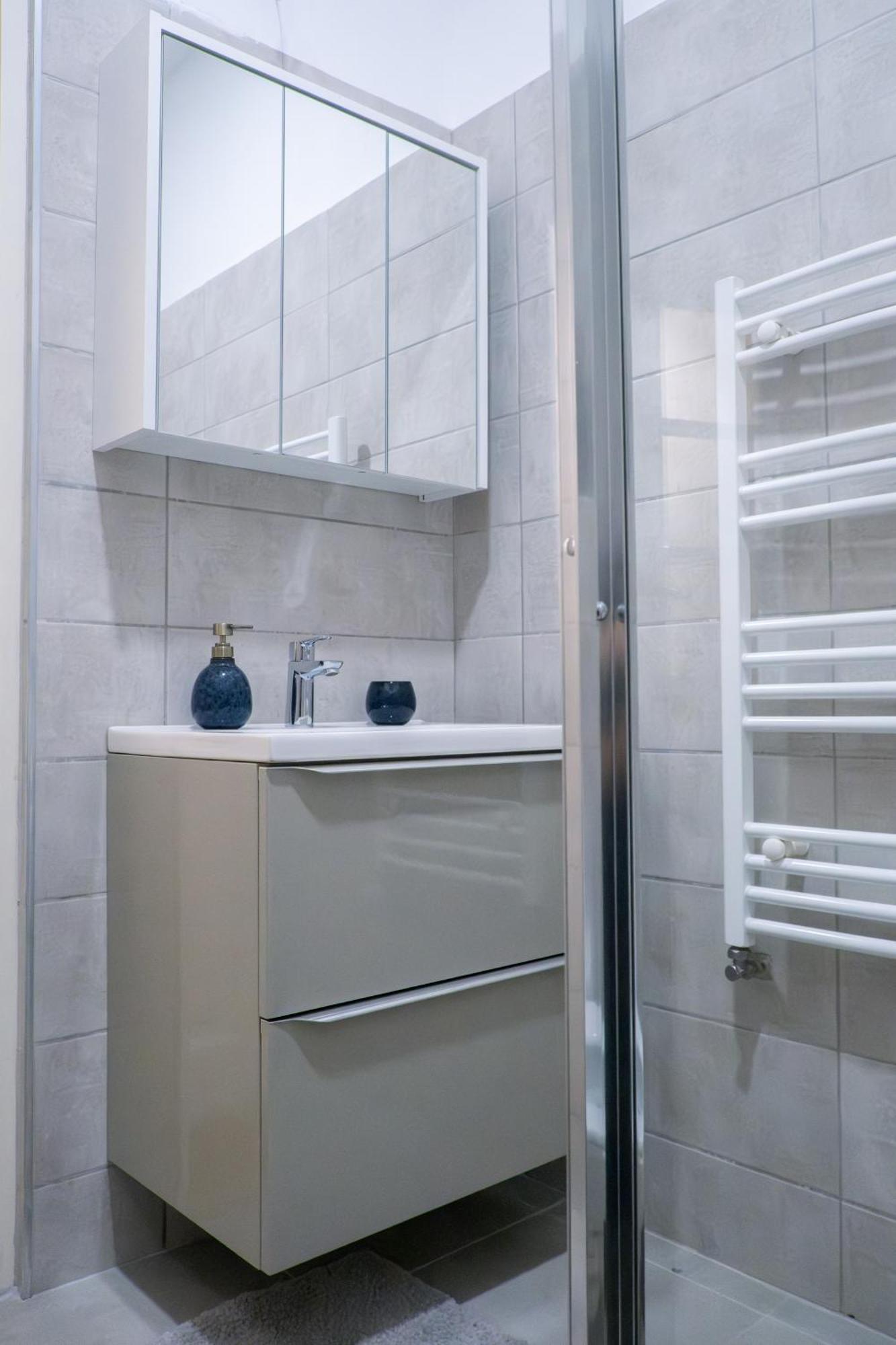 Casa Puscariu Lägenhet Braşov Exteriör bild
