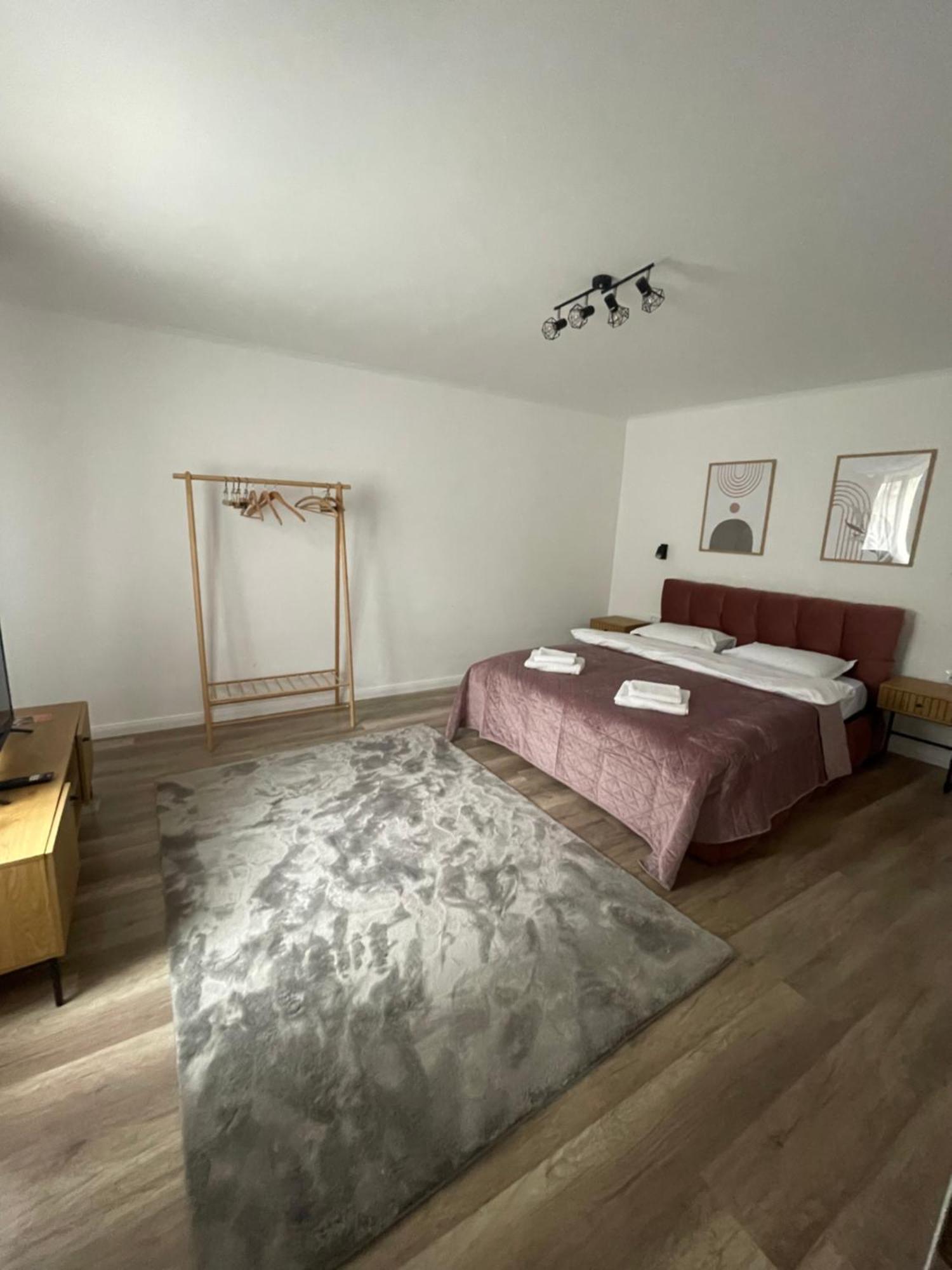 Casa Puscariu Lägenhet Braşov Exteriör bild